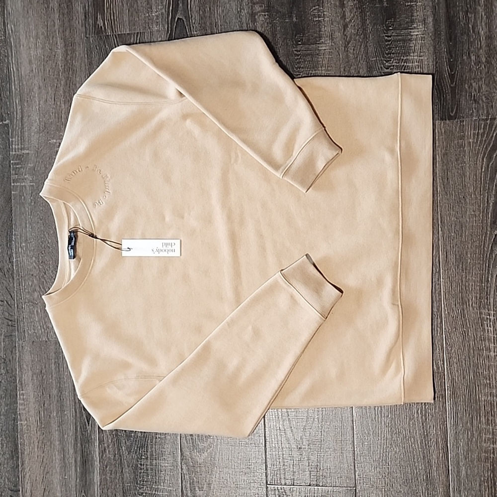 Nobody's Child camel "Be Kind" circle logo Crew Neck sweatshirt - Picture 2 of 4